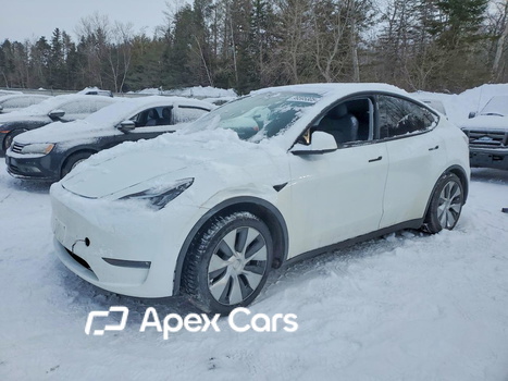 Tesla Model Y 2022 - Image 1 of 13