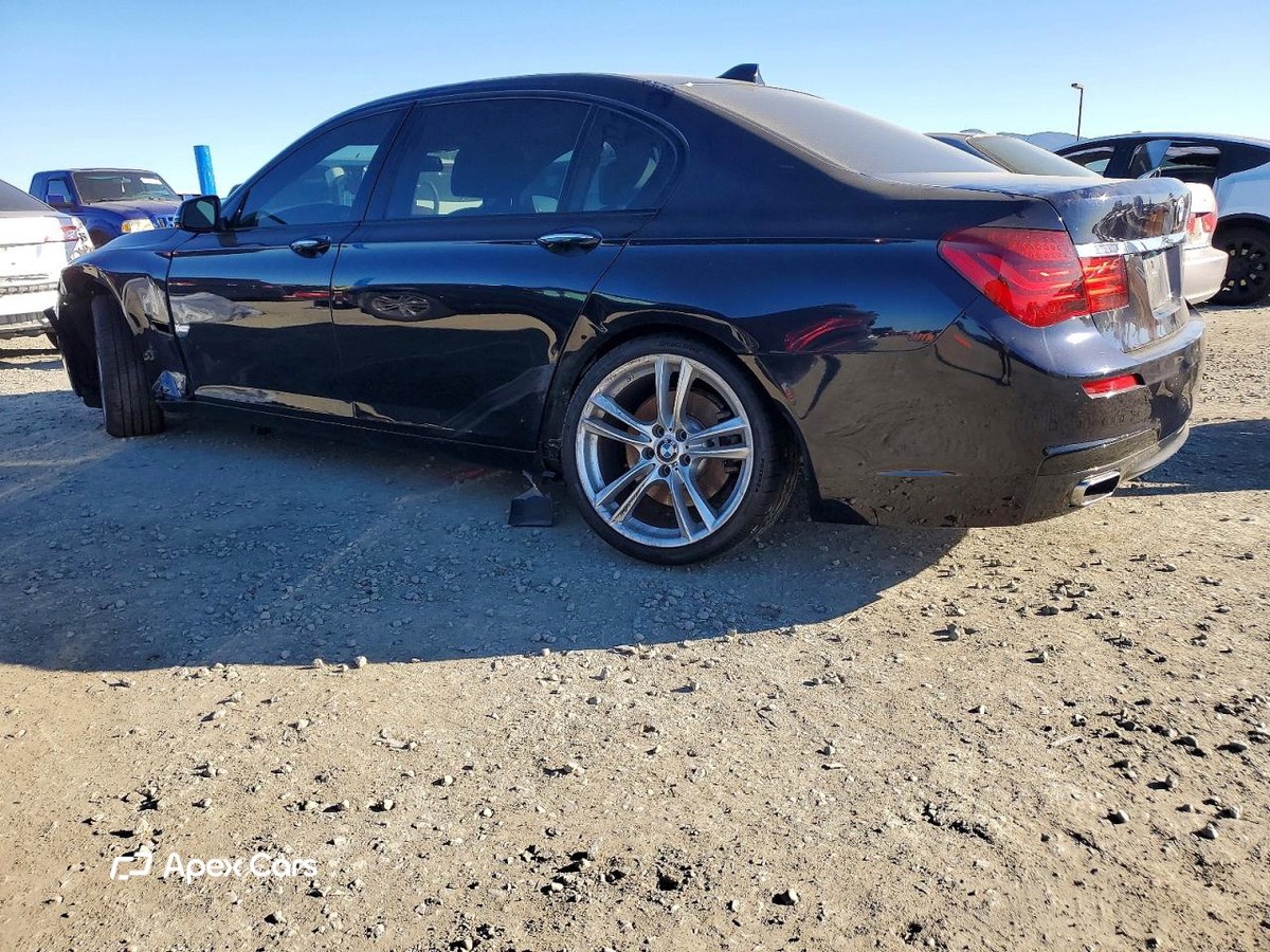 BMW Series 7 2013