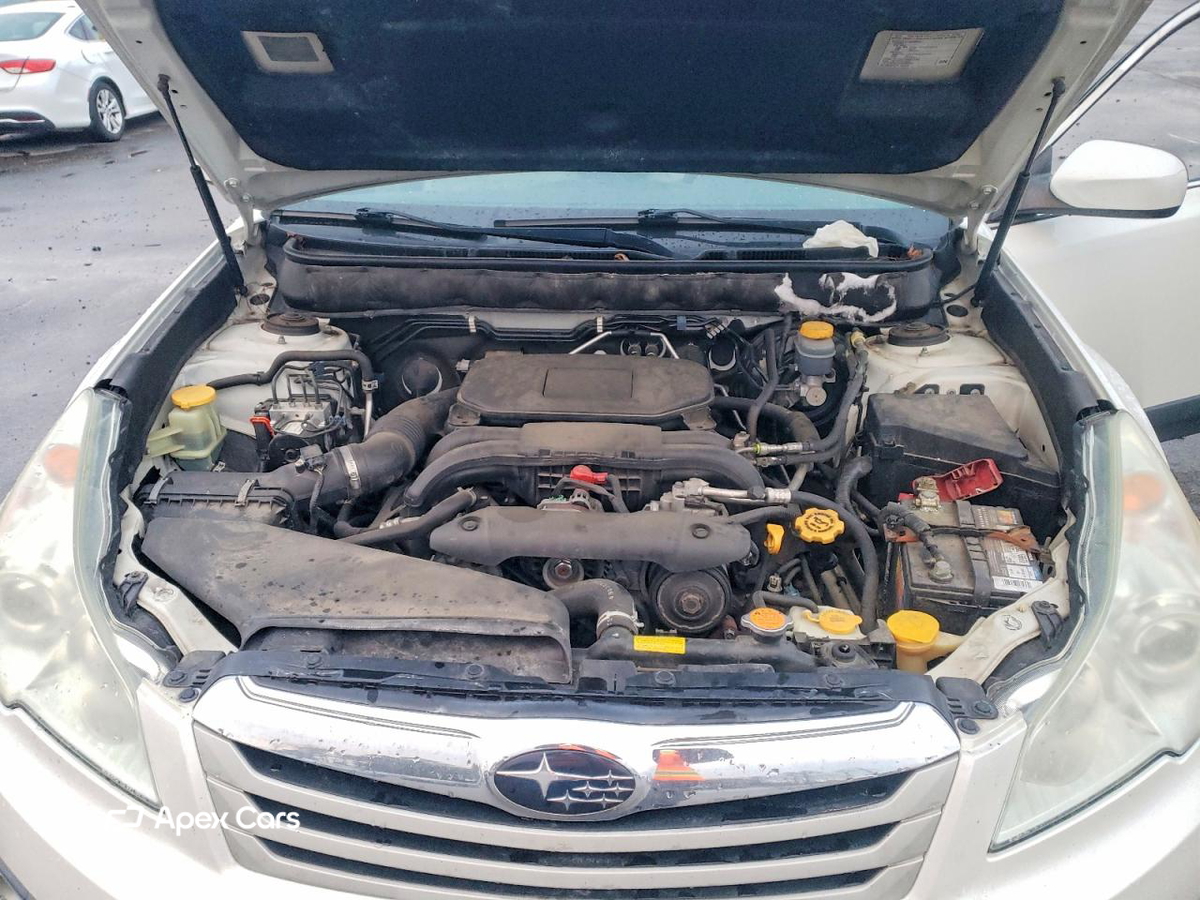 Subaru Outback 2010