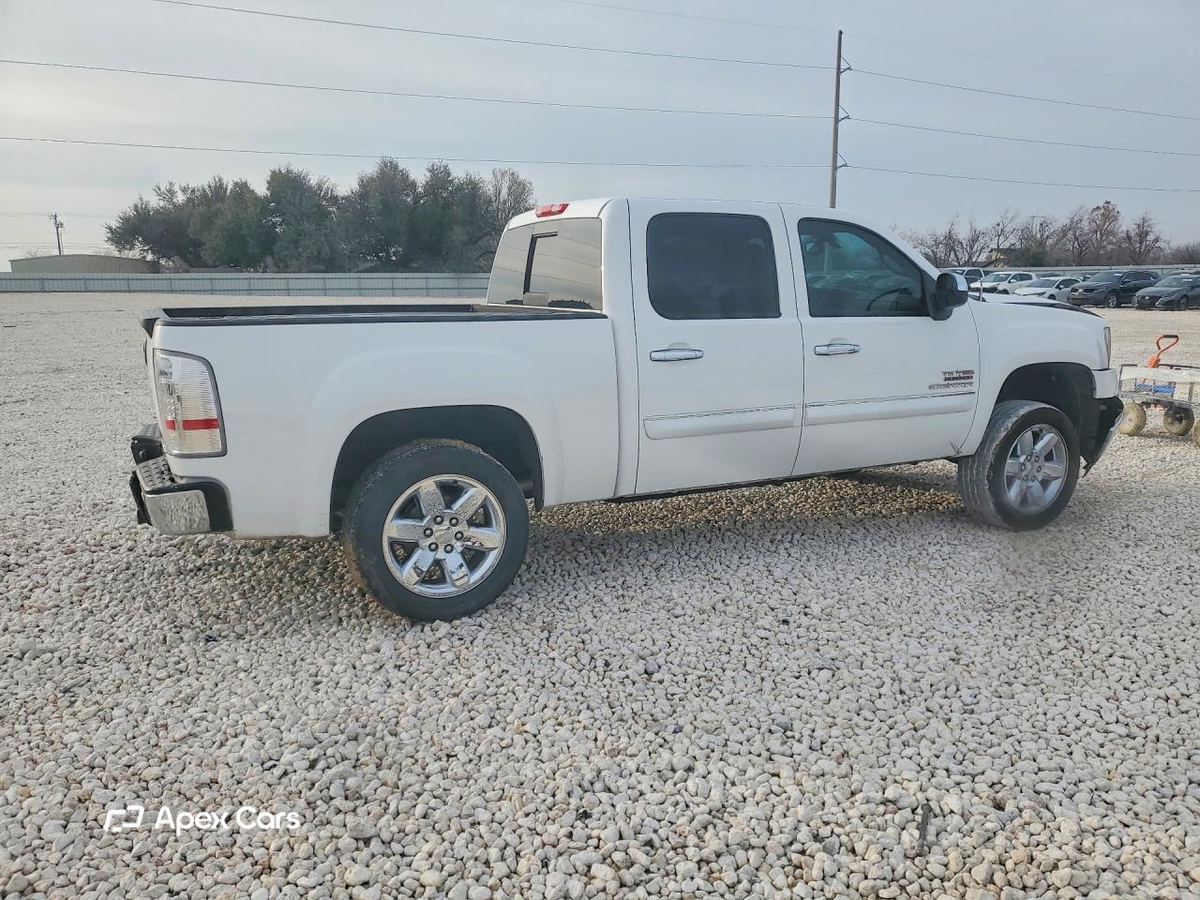GMC Sierra 2013