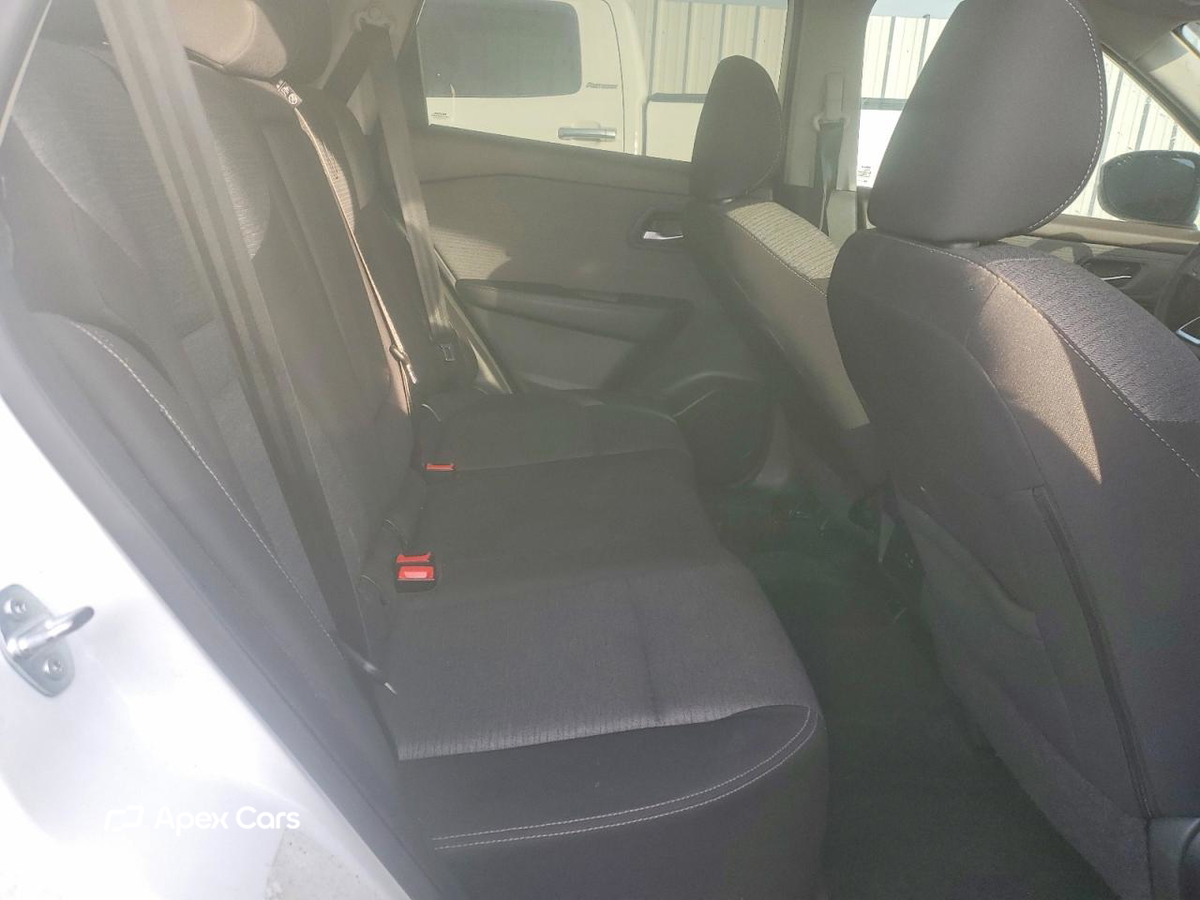 Nissan Rogue 2023