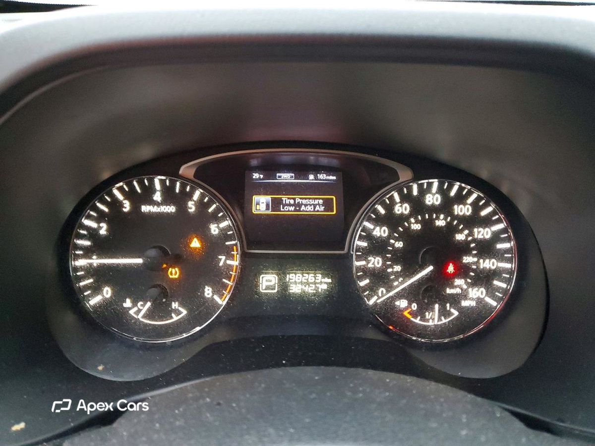 Nissan Pathfinder 2015