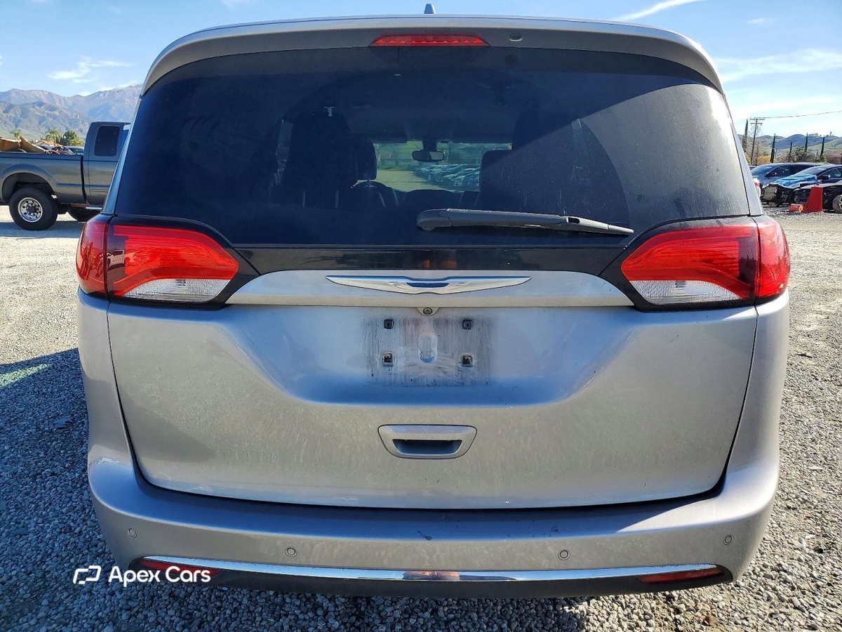 Chrysler Pacifica 2017