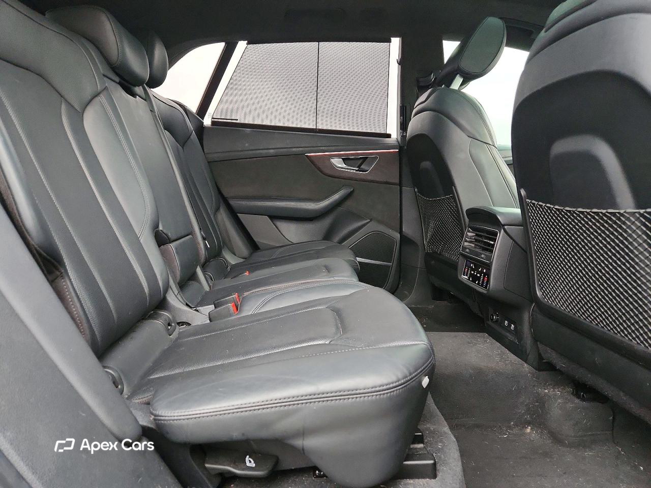 Audi Q8 2021