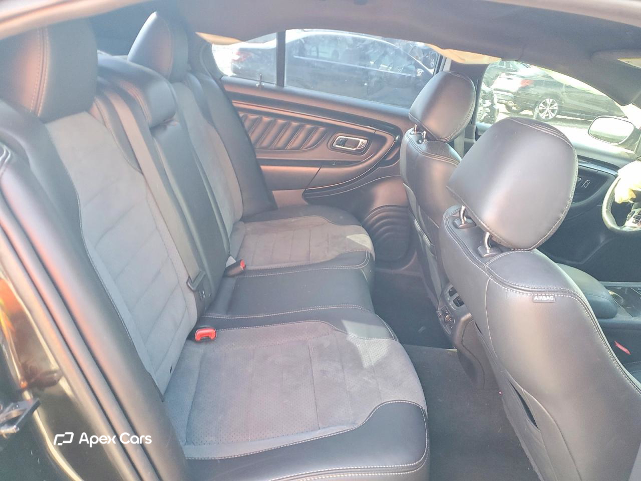 Ford Taurus 2014