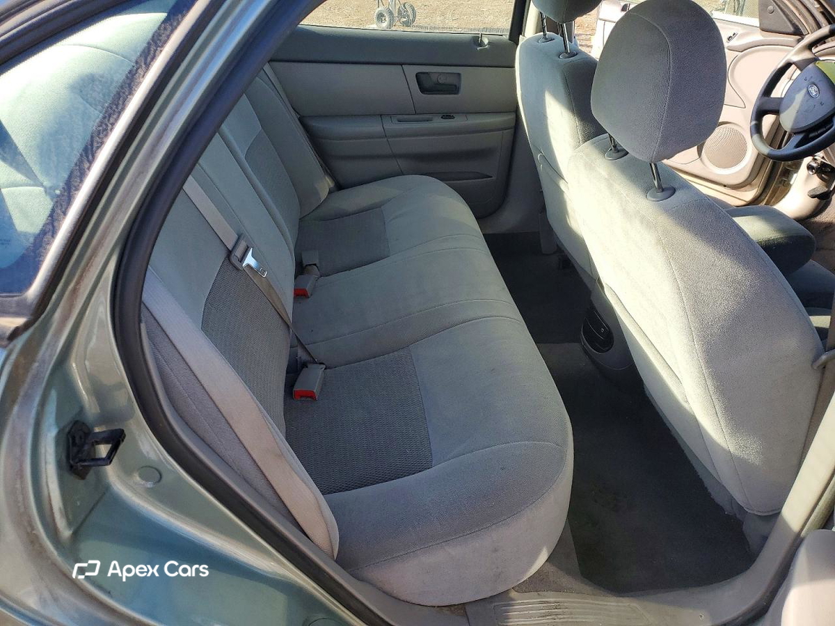 Ford Taurus 2005