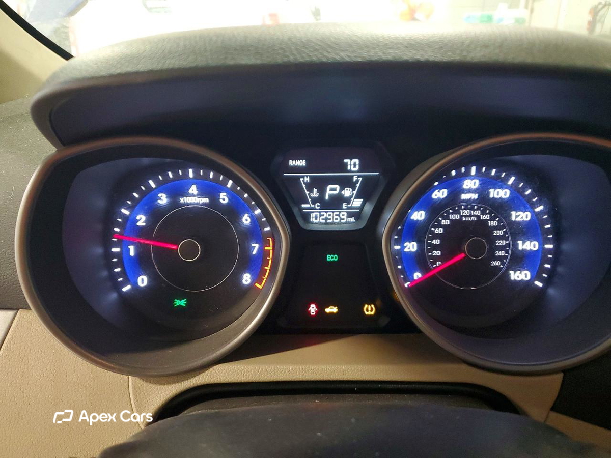 Hyundai Elantra 2014