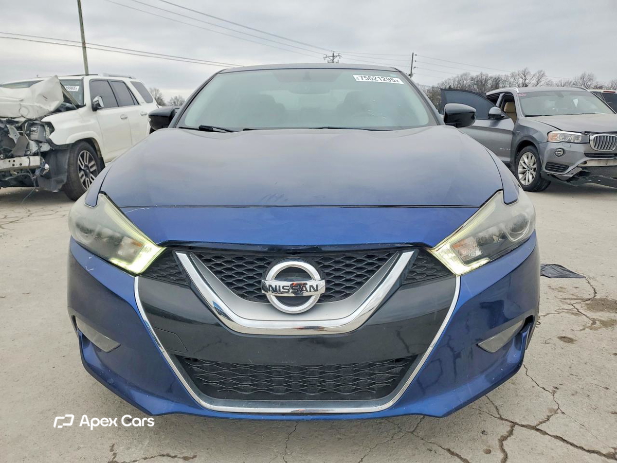 Nissan Maxima 2018