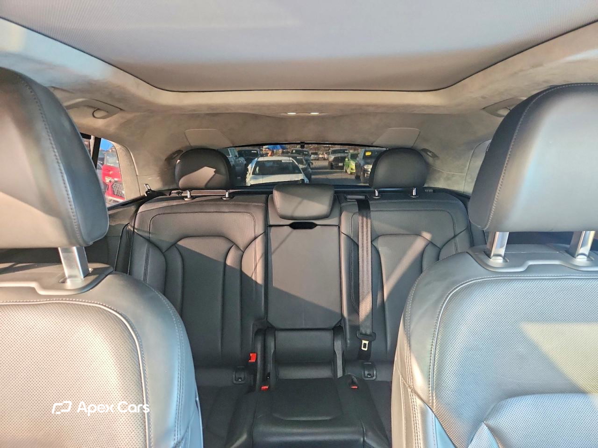 Audi Q8 2019