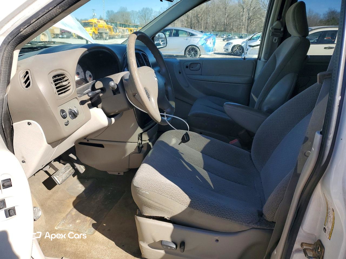 Dodge Caravan 2005