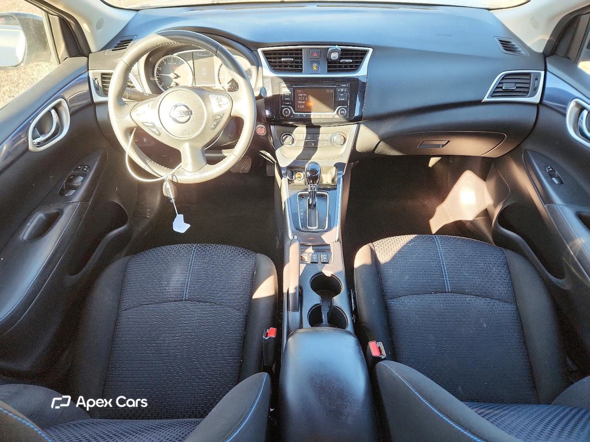 Nissan Sentra 2016