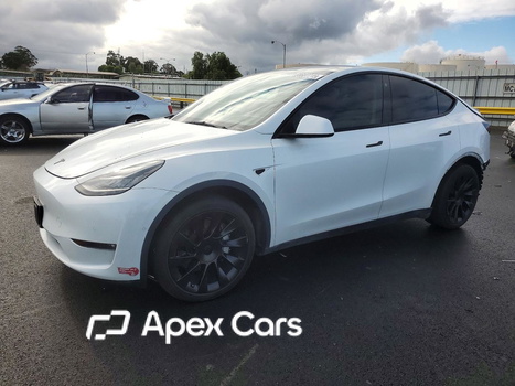 Tesla Model Y 2021 - Zdjęcie 1 z 15