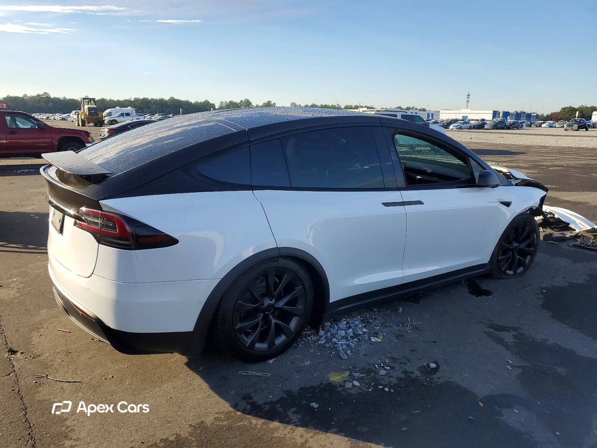 Tesla Model X 2023