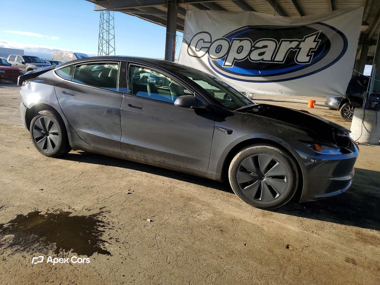 Tesla Model 3 2024
