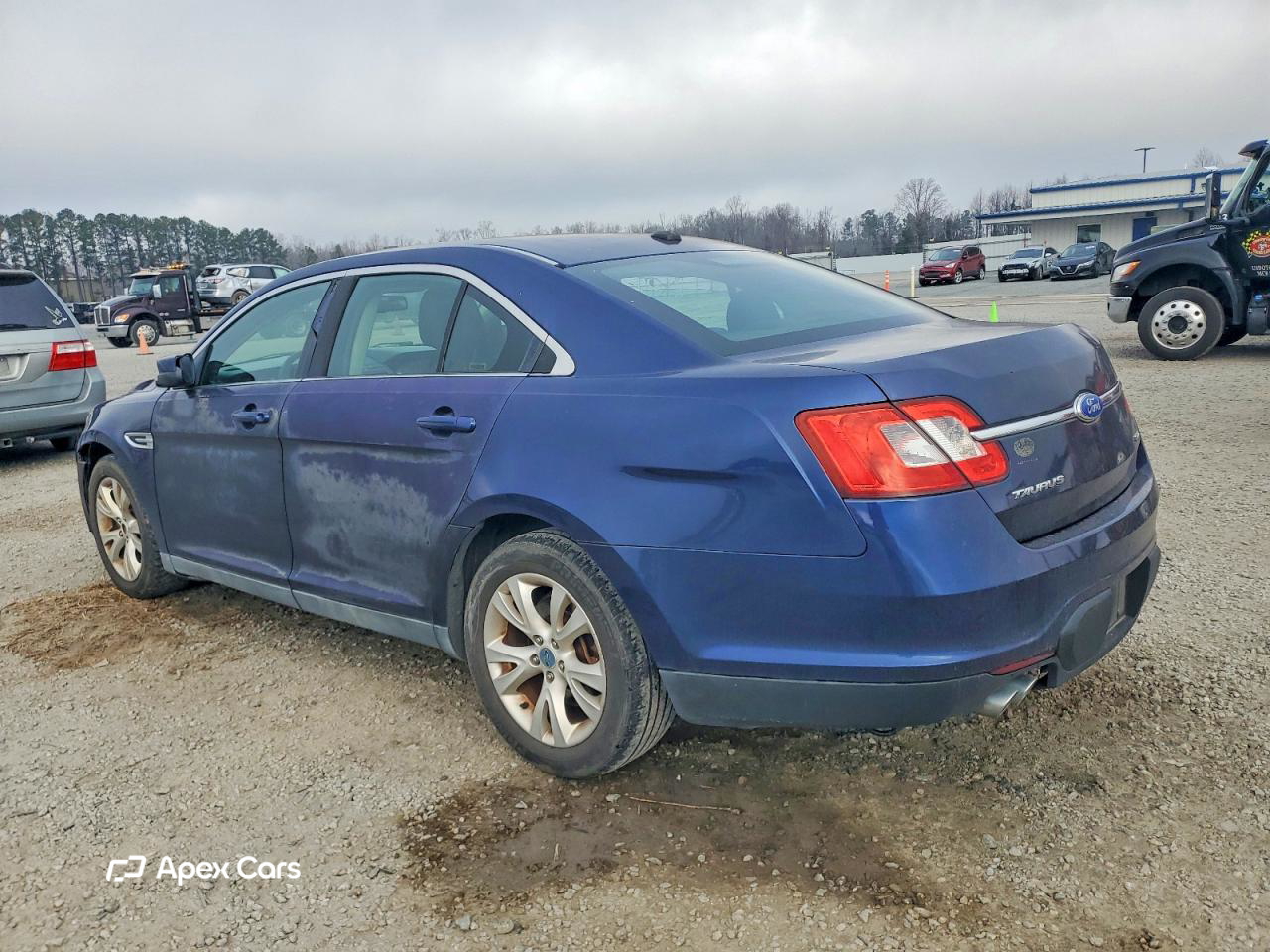 Ford Taurus 2011