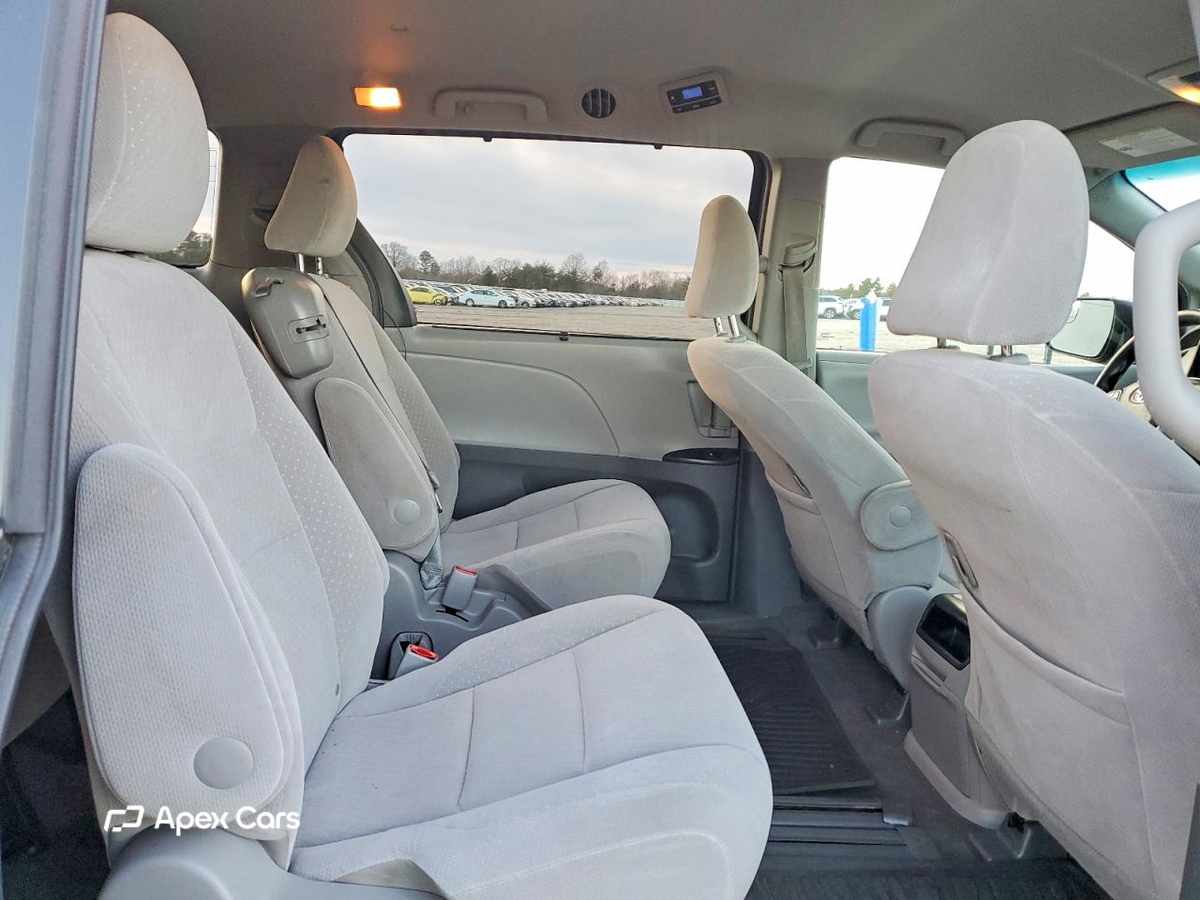 Toyota Sienna 2017