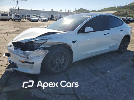 Tesla Model 3 2023 - Image 1 of 13