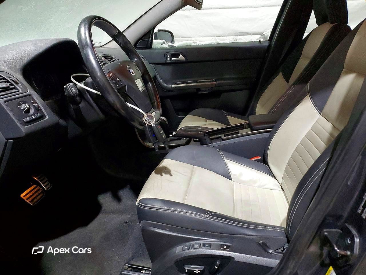 Volvo S40 2010