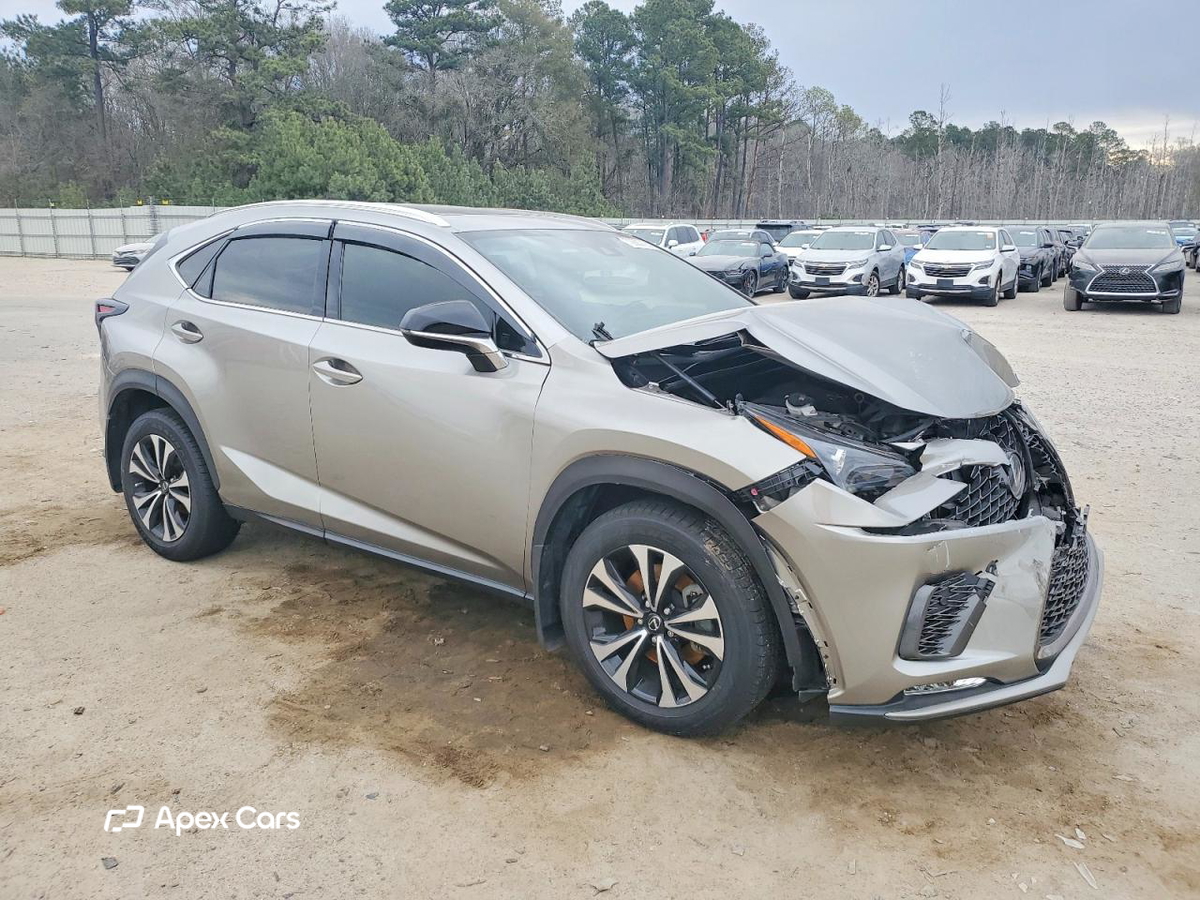 Lexus NX 2020