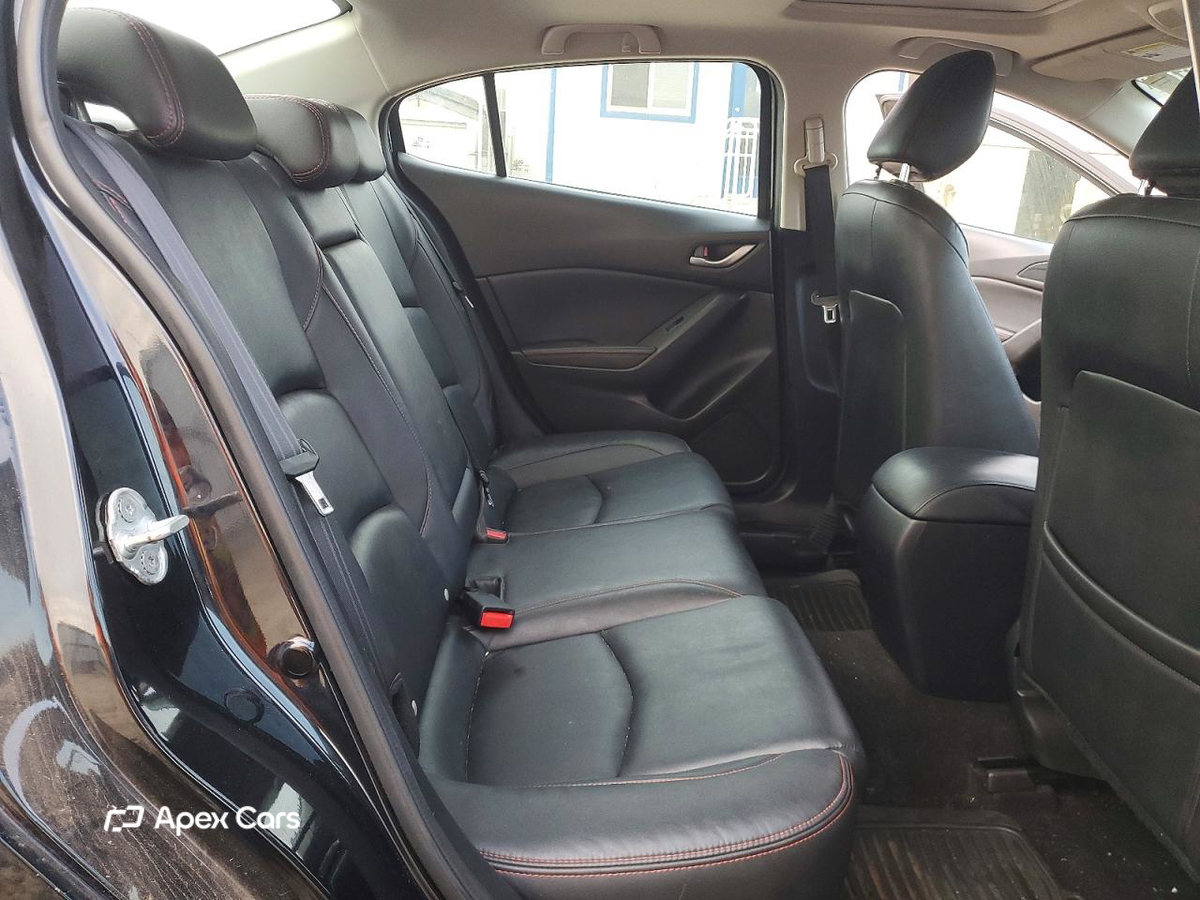 Mazda 3 2015