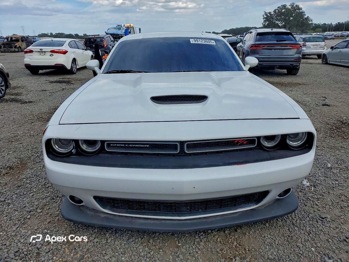 Dodge Challenger 2019