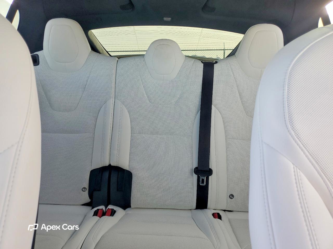 Tesla Model X 2025