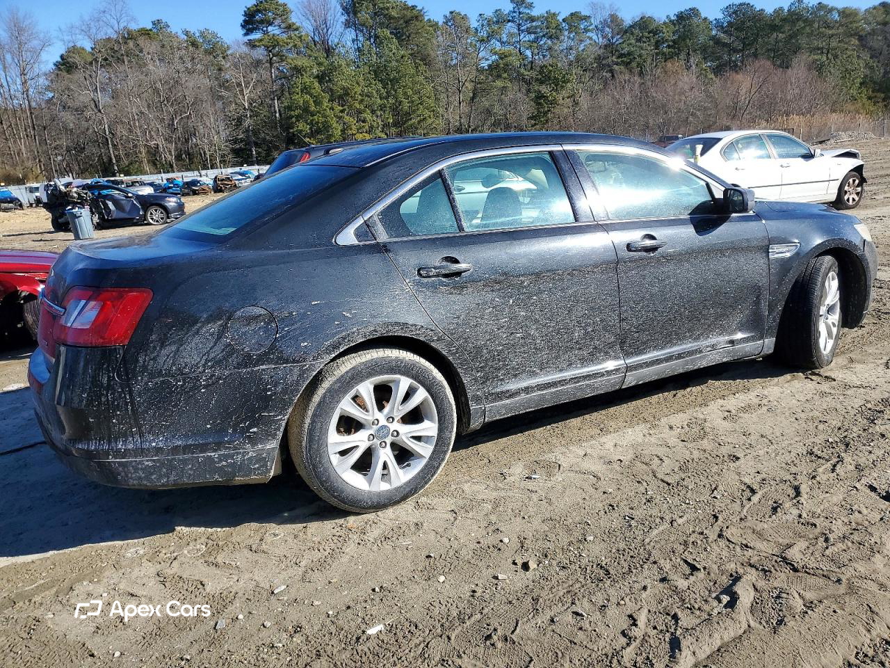 Ford Taurus 2011