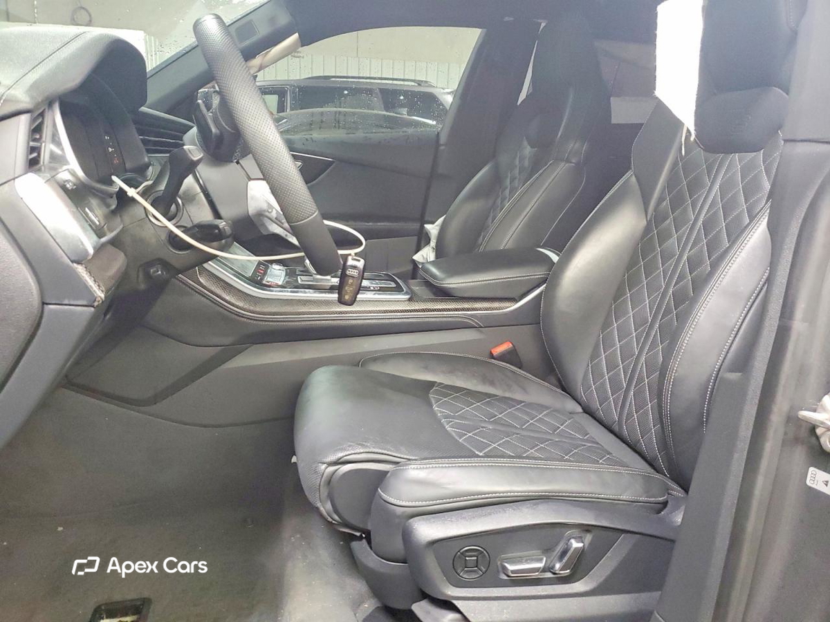 Audi SQ8 2023
