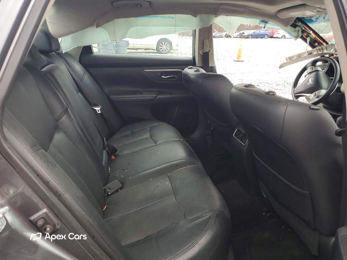 Nissan Altima 2015