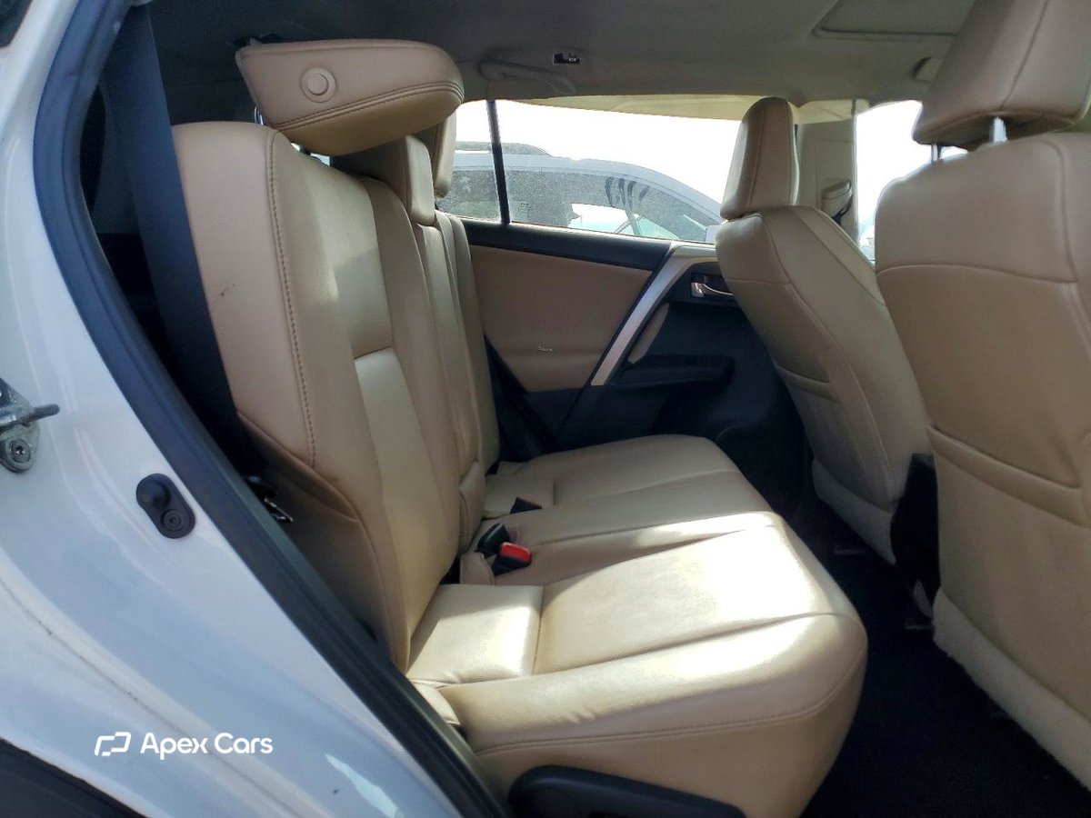 Toyota RAV 4 2015