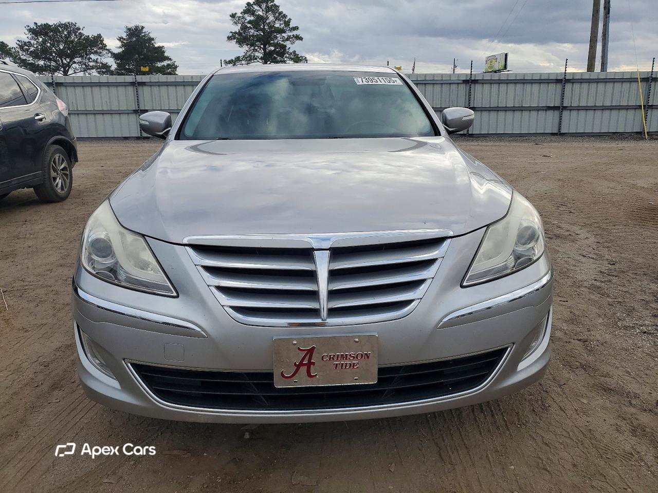 Hyundai Genesis 2012
