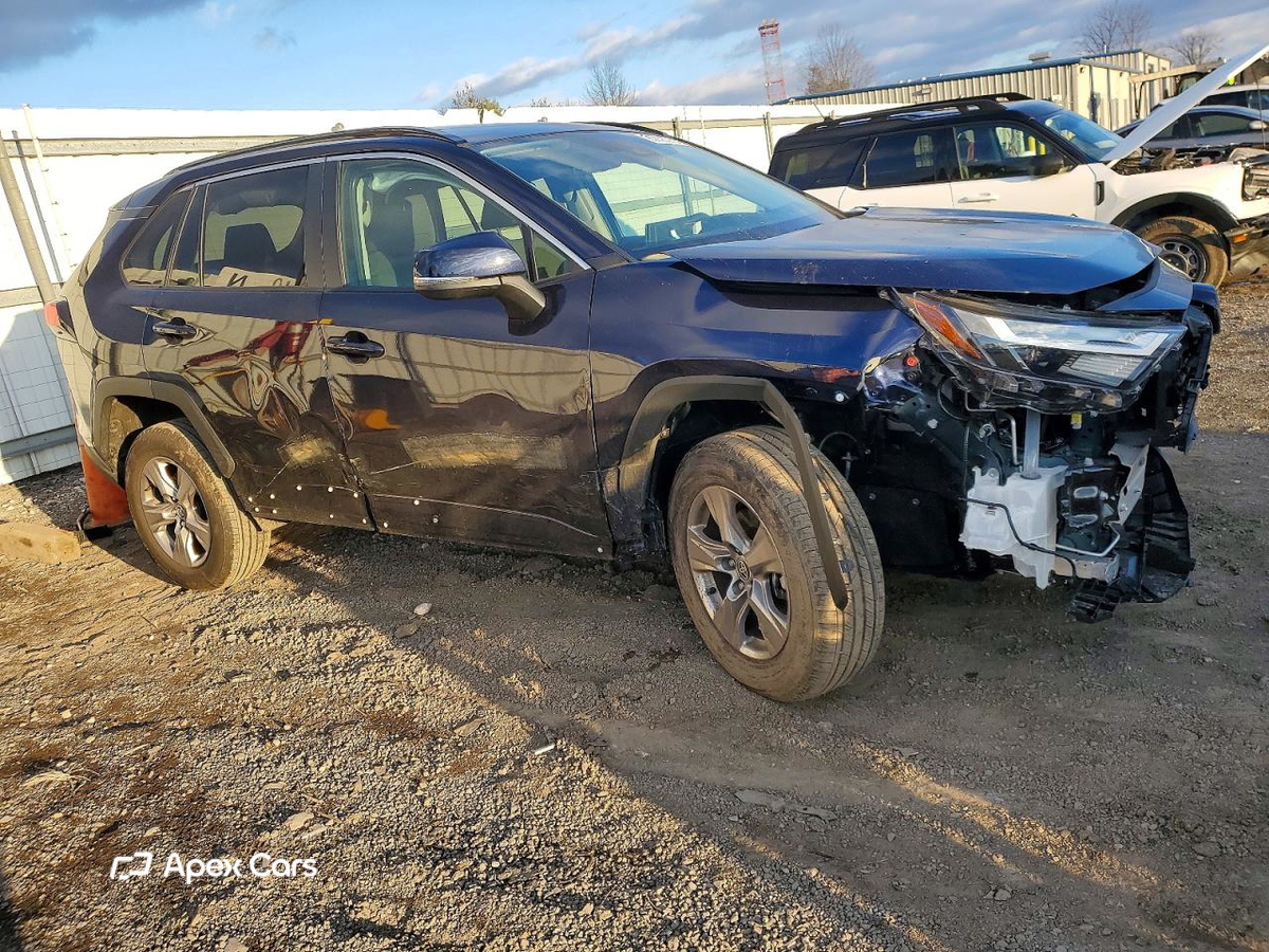 Toyota RAV 4 2025
