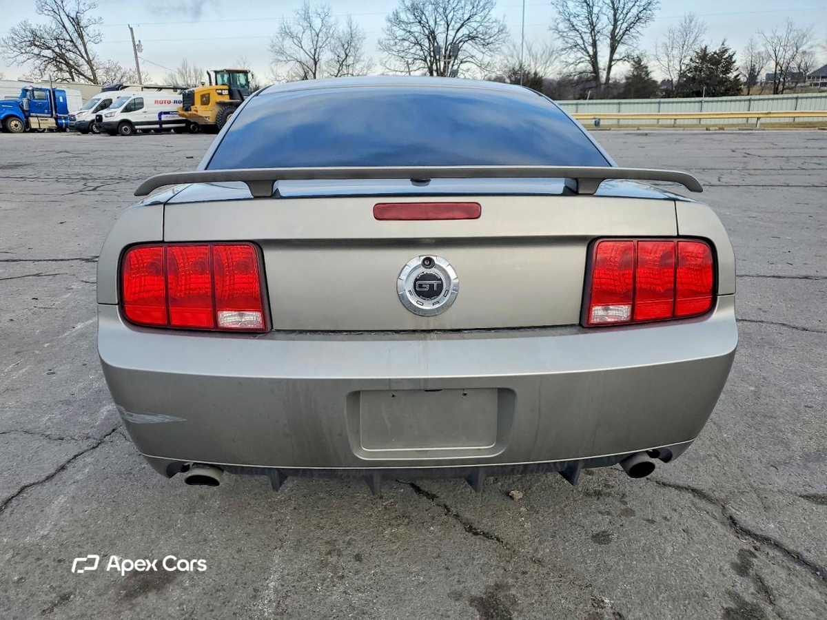 Ford Mustang 2009