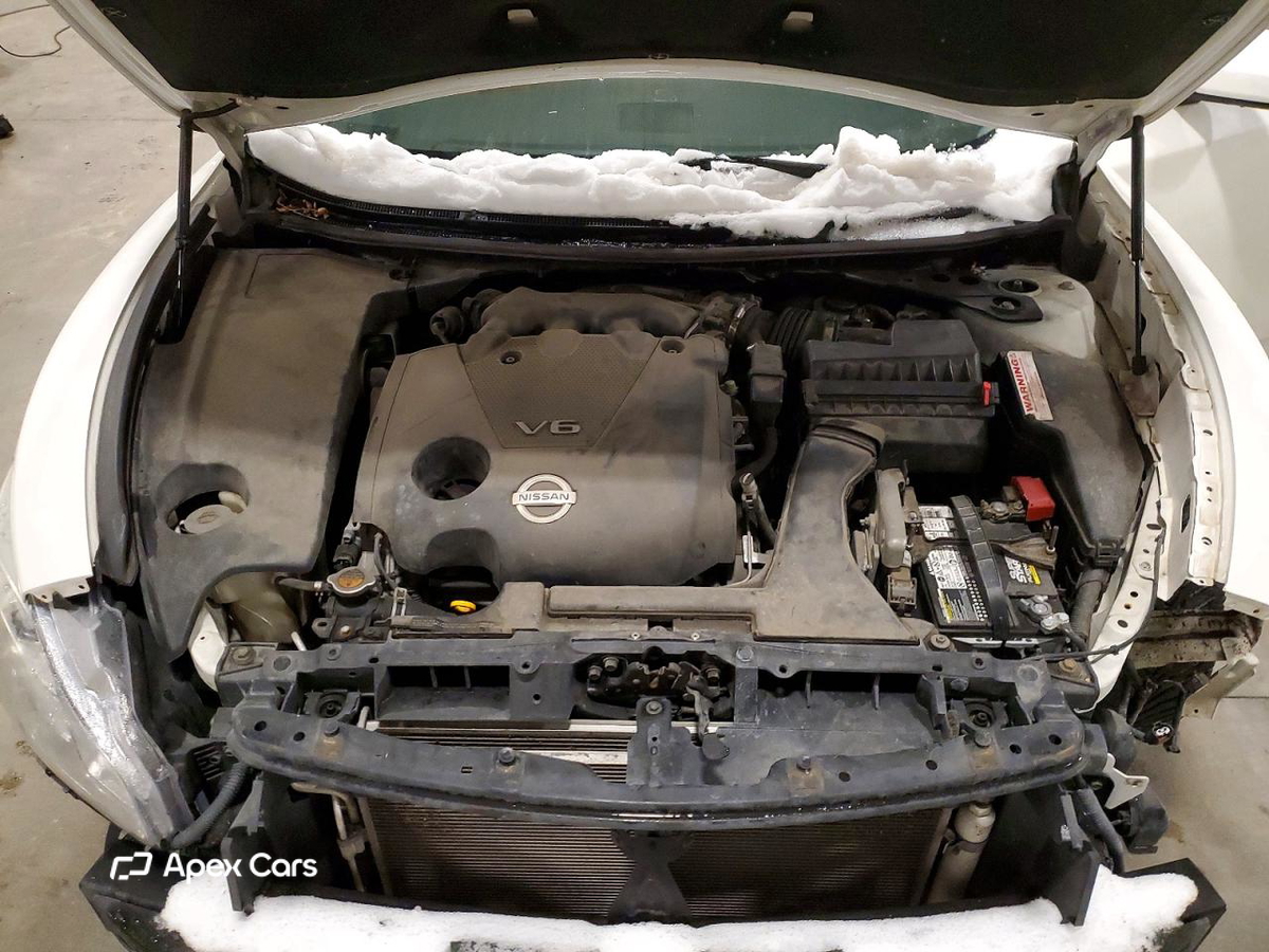 Nissan Maxima 2012