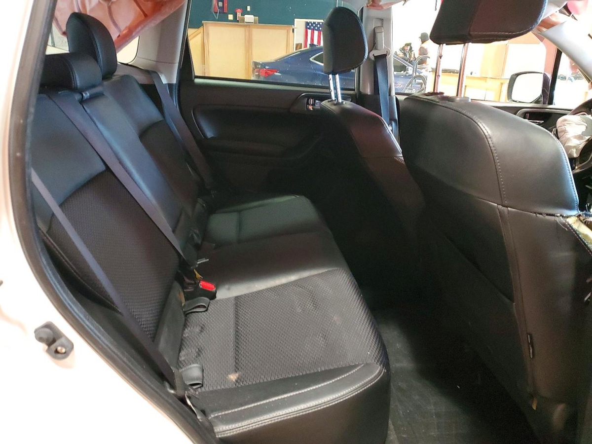 Subaru Forester 2017