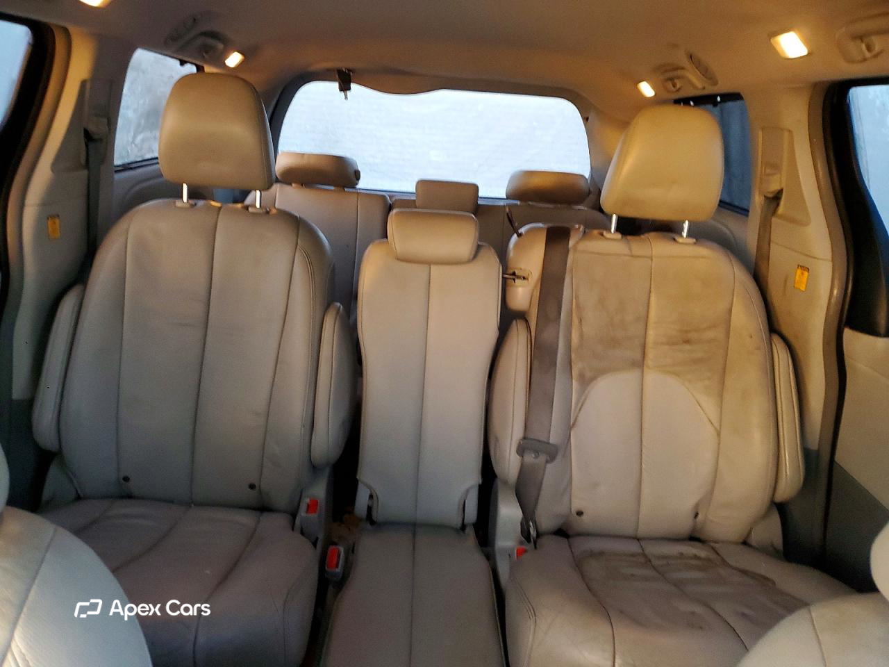 Toyota Sienna 2012