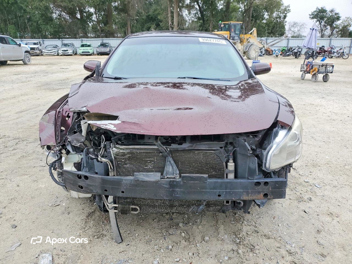 Nissan Maxima 2014