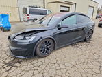 Tesla Model X 2022