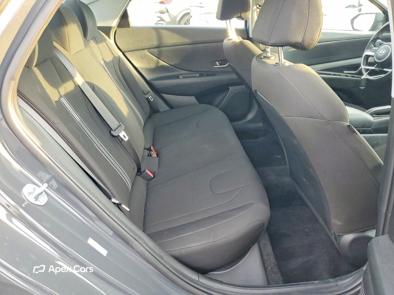 Hyundai Elantra 2023