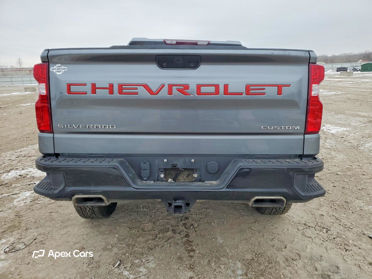 Chevrolet Silverado 2021