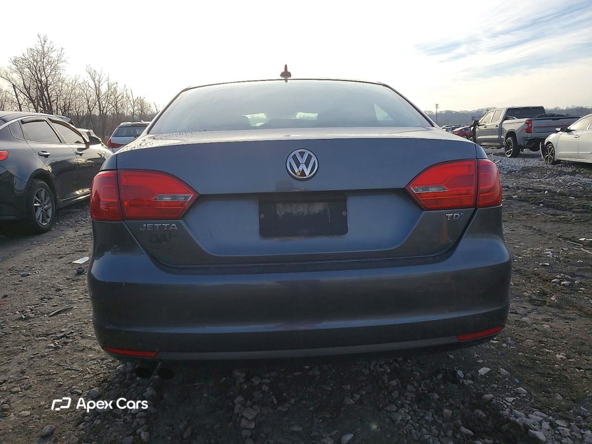 Volkswagen Jetta 2014