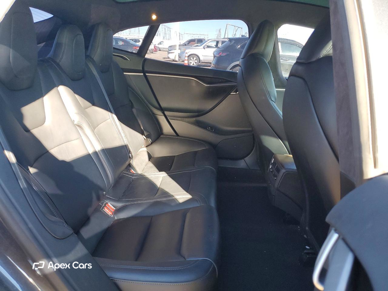 Tesla Model S 2020