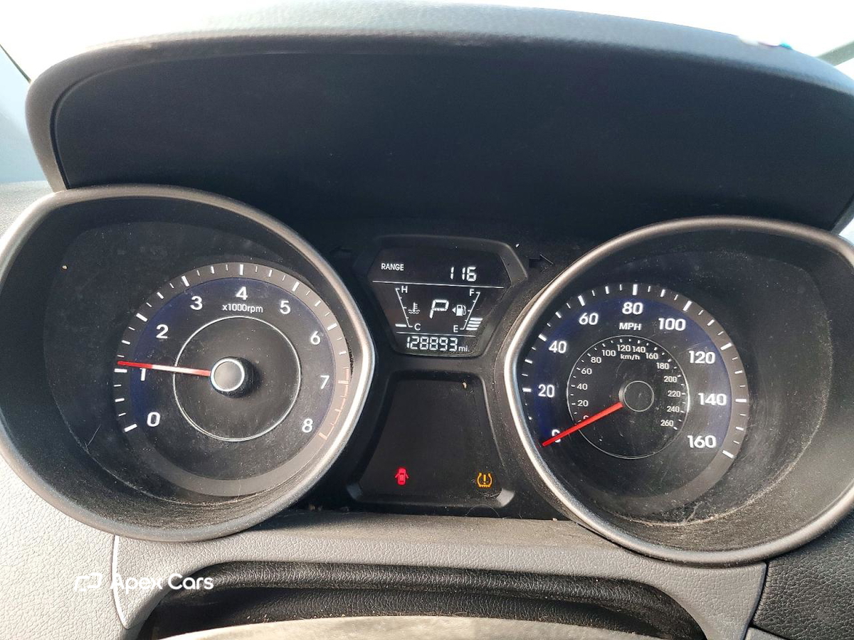 Hyundai Elantra 2016
