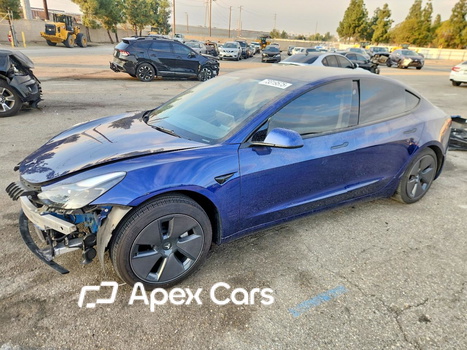 Tesla Model 3 2023 - Image 1 of 13