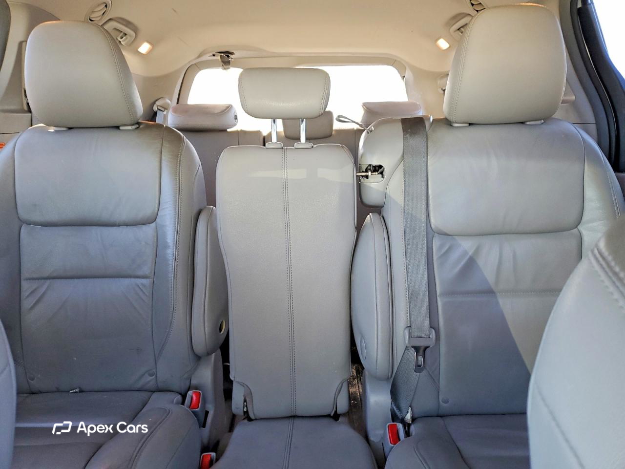 Toyota Sienna 2015