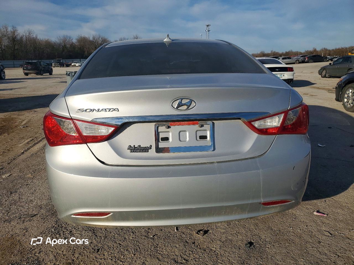 Hyundai Sonata 2013