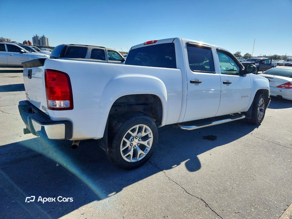 GMC Sierra 2010