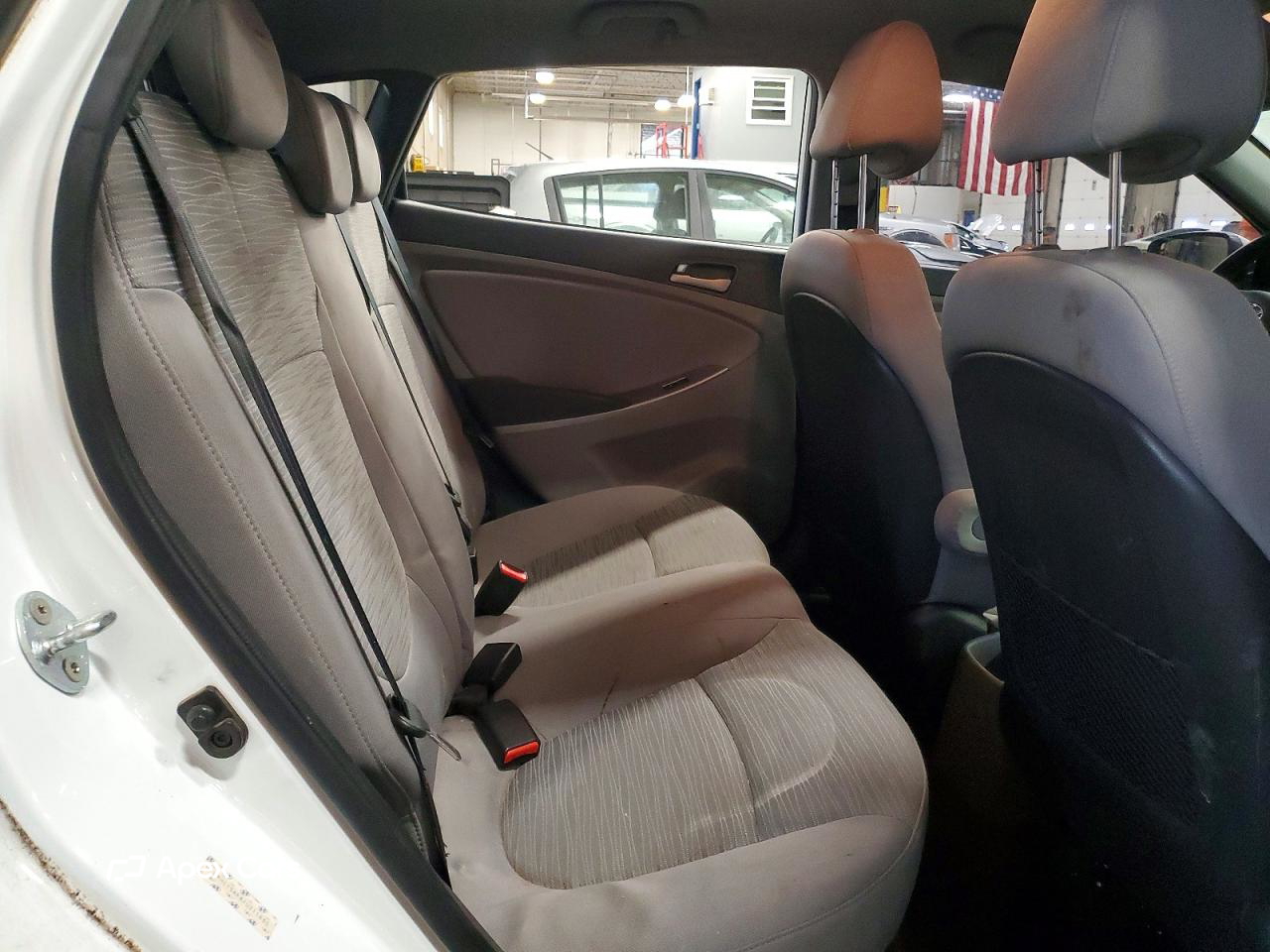 Hyundai Accent 2015