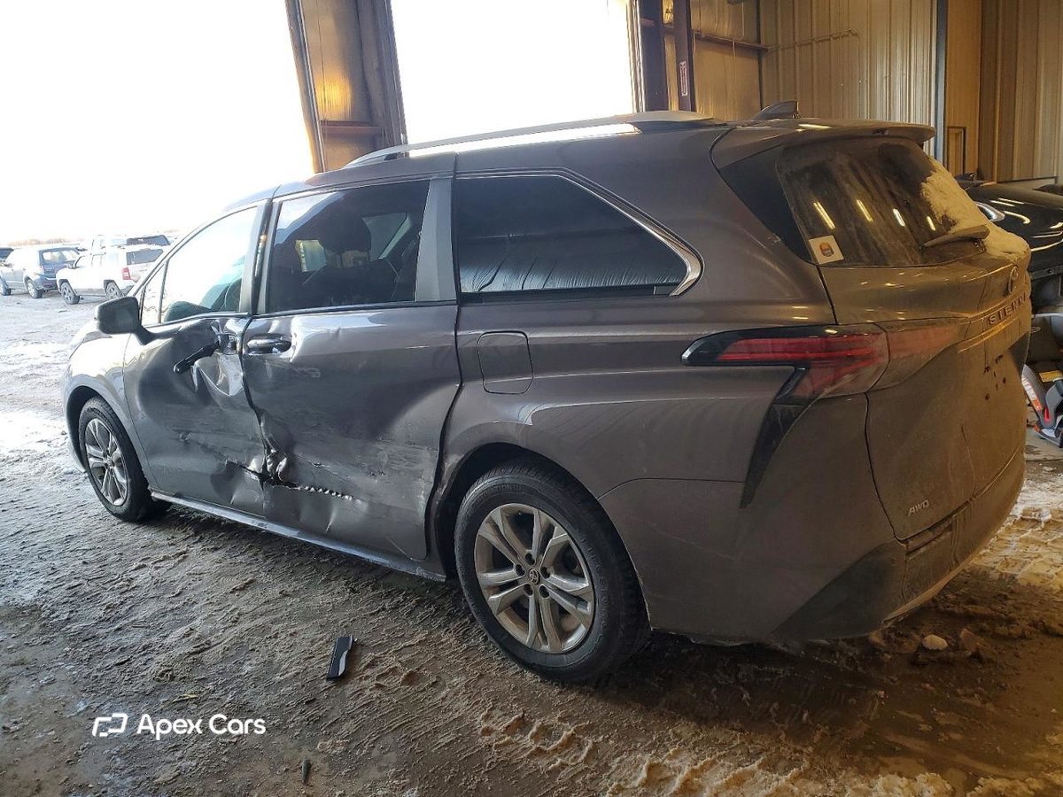 Toyota Sienna 2023
