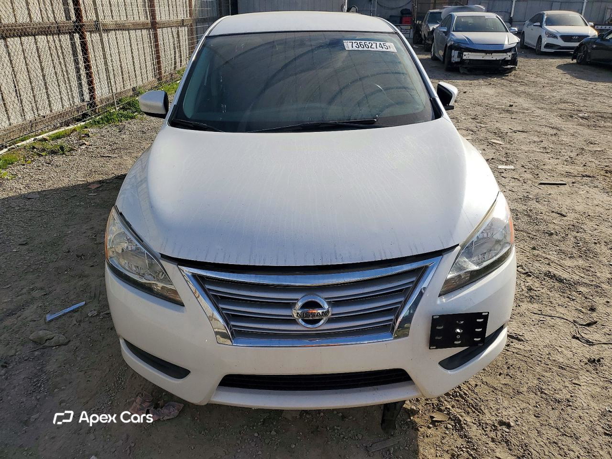 Nissan Sentra 2015